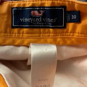 Men’s orange Vineyard vines shorts